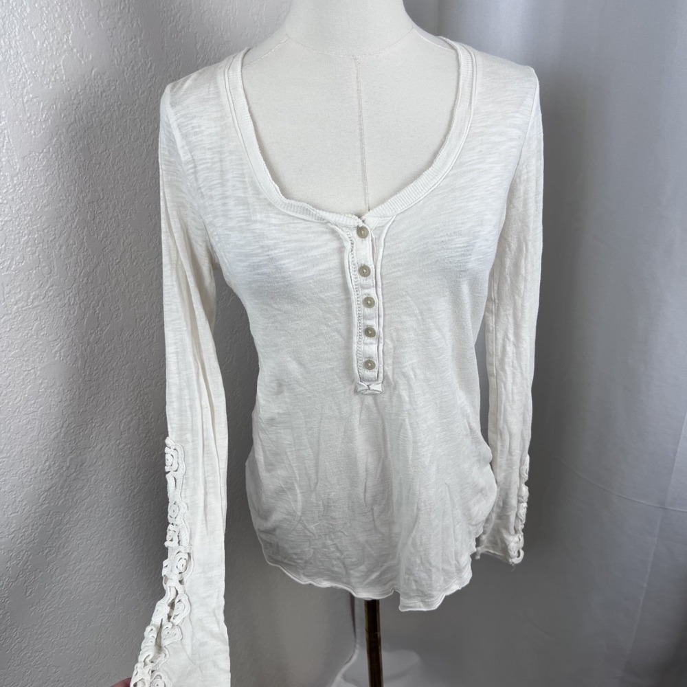 Y2K Mudd Top Womens Medium White Henley Cotton‎ Crochet Sleeve Fairy Layering